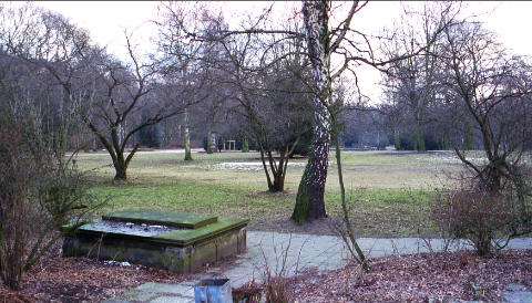 Übersicht über den Friedhof der St. Jakobi Kirche, Hamburg-Eilbek