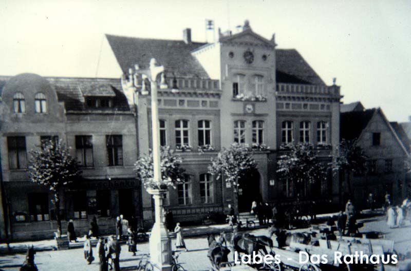 Rathaus.JPG