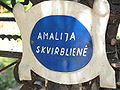 ;Skvirblienė:Amalija