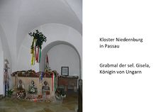 Niederbayern: Kloster Niedernburg. Das Kloster Niedernburg in Passau wurde 739 durch die Agilolfinger Odilo oder Tassilo III., Herzöge von Bayern, gegründet. 1010 erhielt das Kloster von Heinrich II. die Reichsunmittelbarkeit verliehen. In der Mitte des 11. Jahrhunderts wurde hier die Äbtissin Gisela von Bayern, Schwester Kaiser Heinrichs II. und Witwe des ungarischen Königs Stephan des Heiligen bestattet. 1161 wurde von Friedrich I. Barbarossa das Kloster dem Passauer Fürstbischof Konrad I. von Babenberg geschenkt, wodurch es die Reichsunmittelbarkeit wieder verlor und bis 1806 zum Hochstift Passau gehörte.