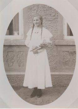 Die Konfirmandin Hildegard Tuttlies1934, Quelle: Foto: privat