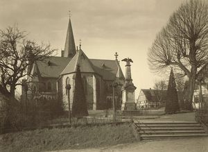 Roedinghausen Kriegerdenkmal Amtskriegerdenkmal-01.jpg