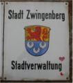 Schild der Stadtverwaltung am Rathaus