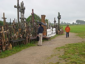 Kestutis-am Berg der Kreuze-Schaulen.jpg