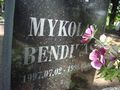 ;Bendikas : Mikolas