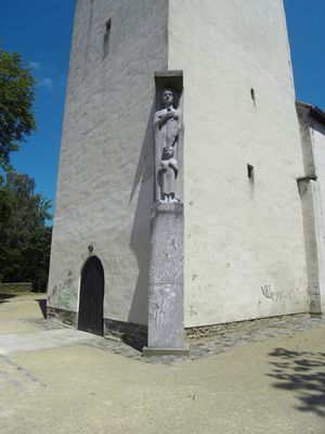 Buende Kriegerdenkmal Ehrenmal Laurentiuskirche-01.jpg