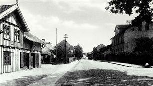 Die Hauptstraße in Szillen