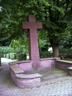 Herringhausen Kriegerdenkmal 1939-1945.JPG