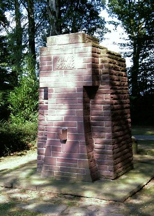 Oldinghausen Kriegerdenkmal.JPG