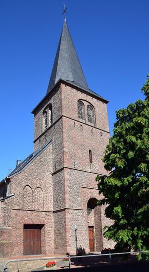 Boslar-Kirche 2911.JPG